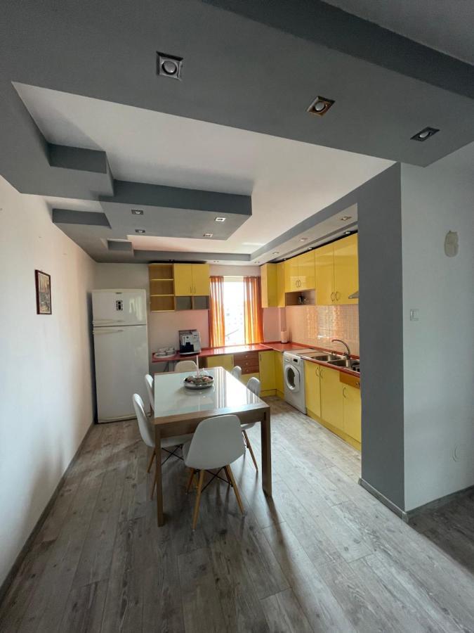 Lovely 3 Bedrooms Apartament ออราแด ภายนอก รูปภาพ