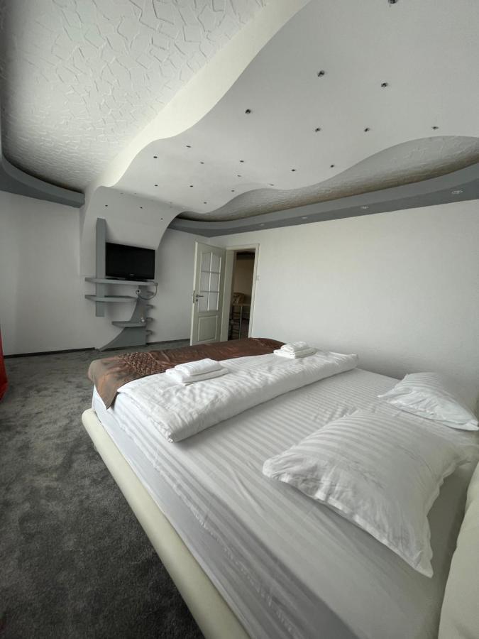 Lovely 3 Bedrooms Apartament ออราแด ภายนอก รูปภาพ